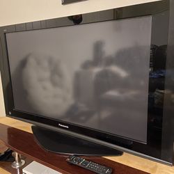 Panasonic 41” TV