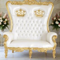 Throne Loveseat 