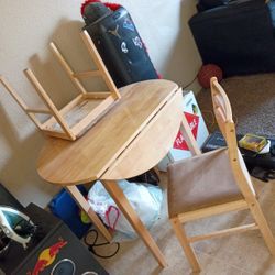 Kitchen Table With 2 Chairs
