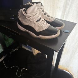 Jordan 11 Concords 2018 Size 11