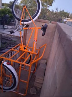 Triciclo.Tricycle.