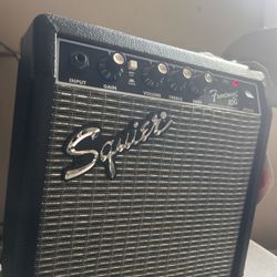 Squier Frontman 10g guitar amp