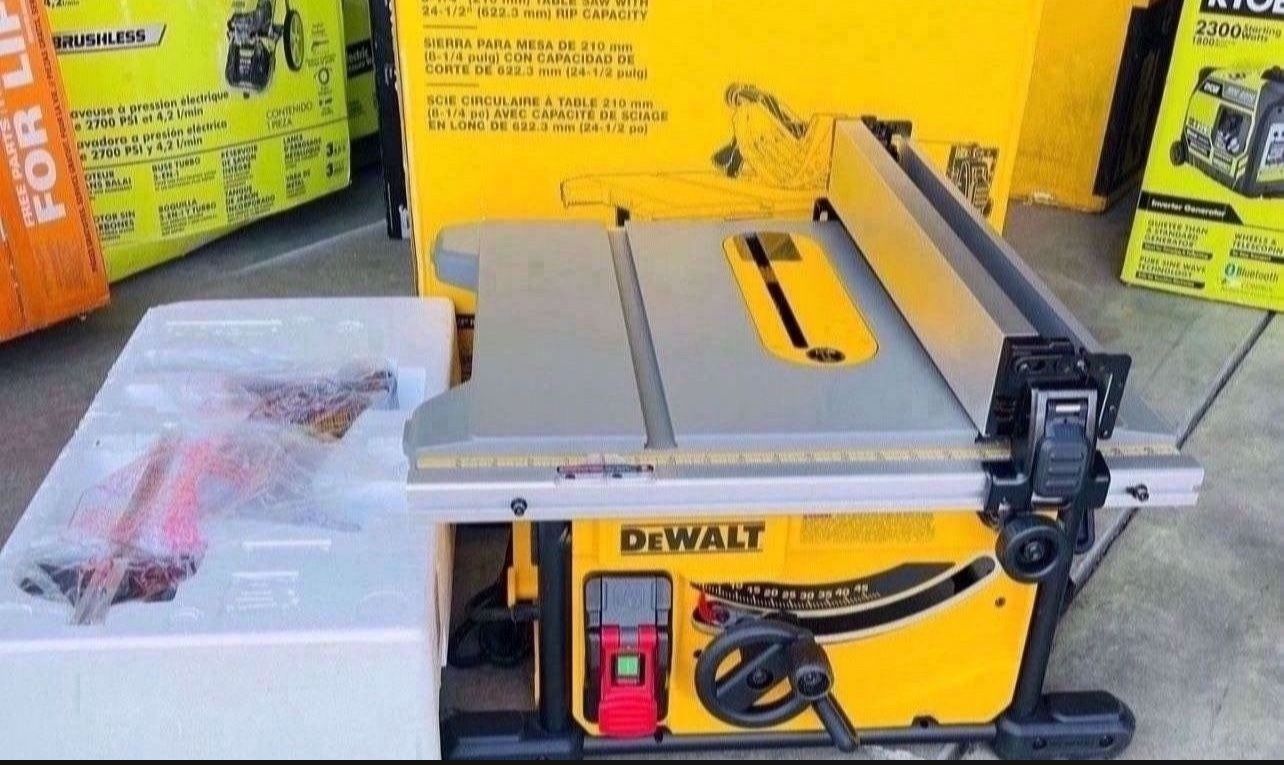 DEWALT 15 Amp Corded 8-1/4 in. Compact Portable Jobsite Tablesaw (Stand Not Included)