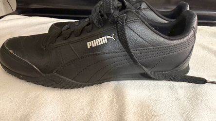 Puma sneakers