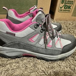 Women’s Bearpaw Low Top Waterproof Hiking Boots 