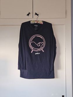 Petco Long Sleeve V-Neck Graphic T-Shirt