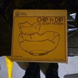 CHIP N DIP BOWLS