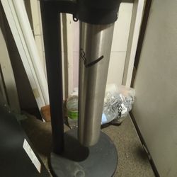 Ashtray Commercial 50 Dollars