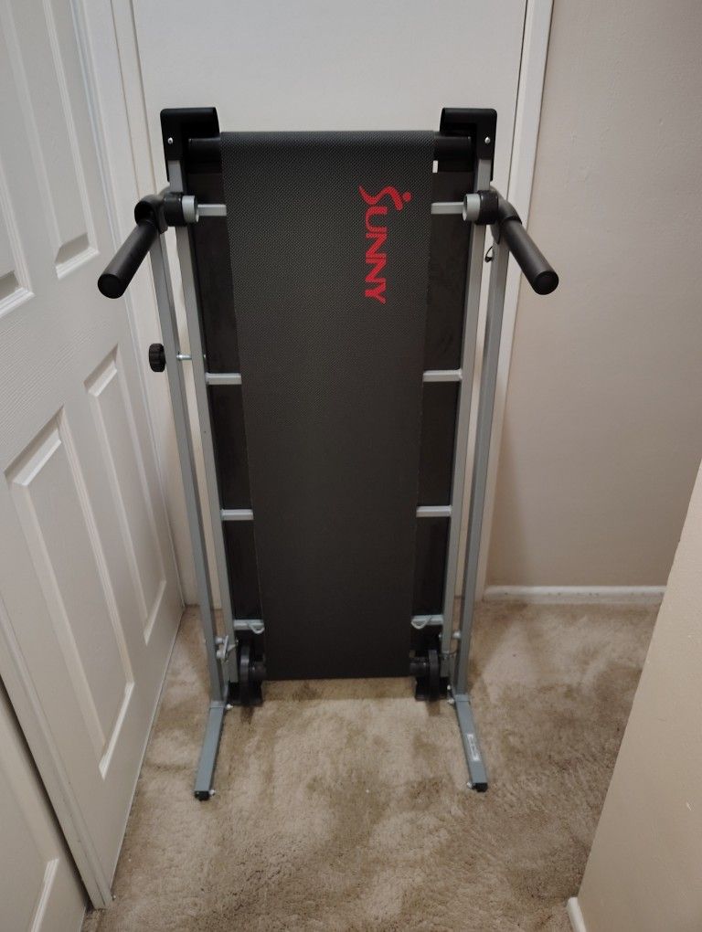 Sunny Health & Fitness Treadmill