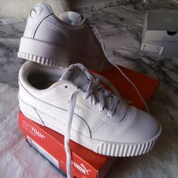 TENIS PARA MUJER PUMA. Size 8