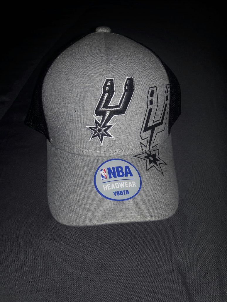 Youth spurs hat