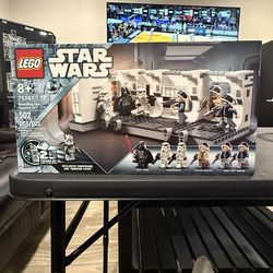 Lego Star Wars Boarding the Tantive set 75387
