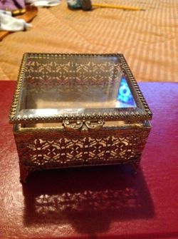Beautiful ornate brass beveled glass trinket box with glass lid