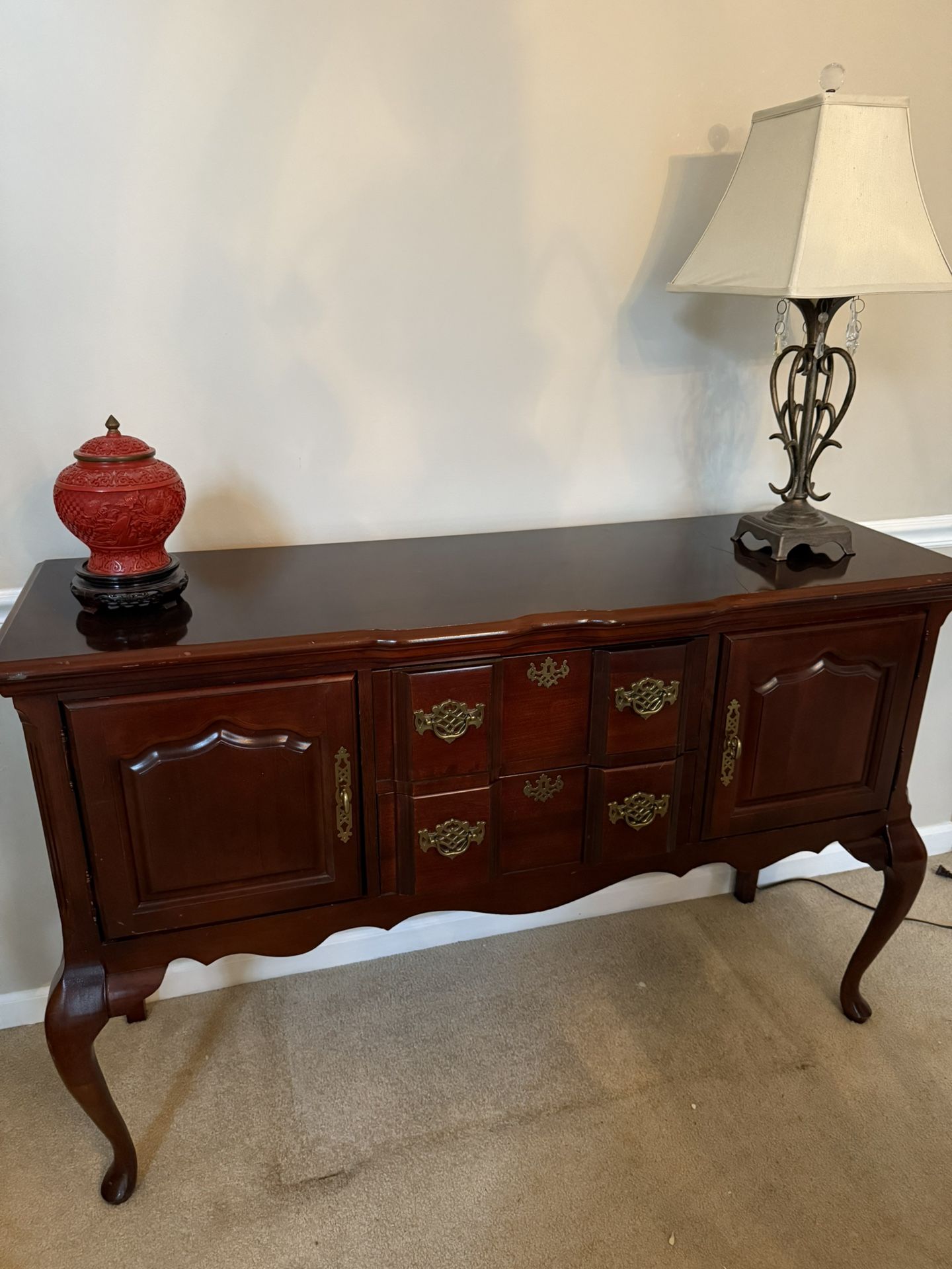 Queen Anne Style Buffet Table
