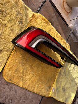 brand new Tesla Model 3 Highland Left LED Tail Light assembly (Part Number 1691498-00F)