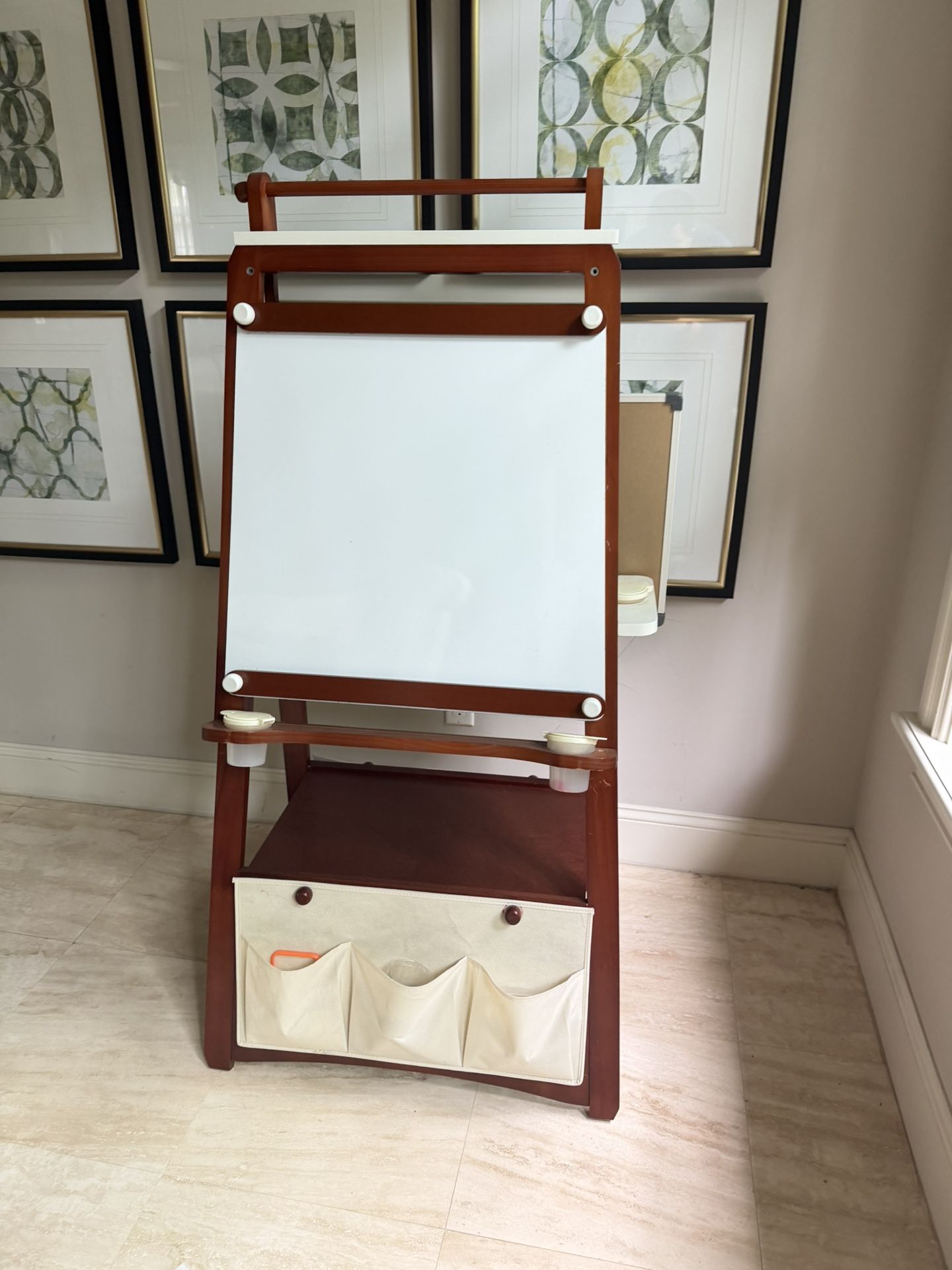 Double Side Wood Painting And Black Board 