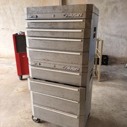 Husky tool box