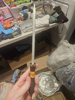 KNIFE SHARPENER