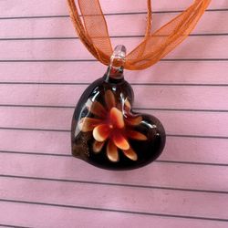 Flower Design Glass Bead Choker
