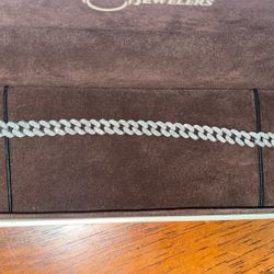 10k White Gold 4.25 Ct Diamonds