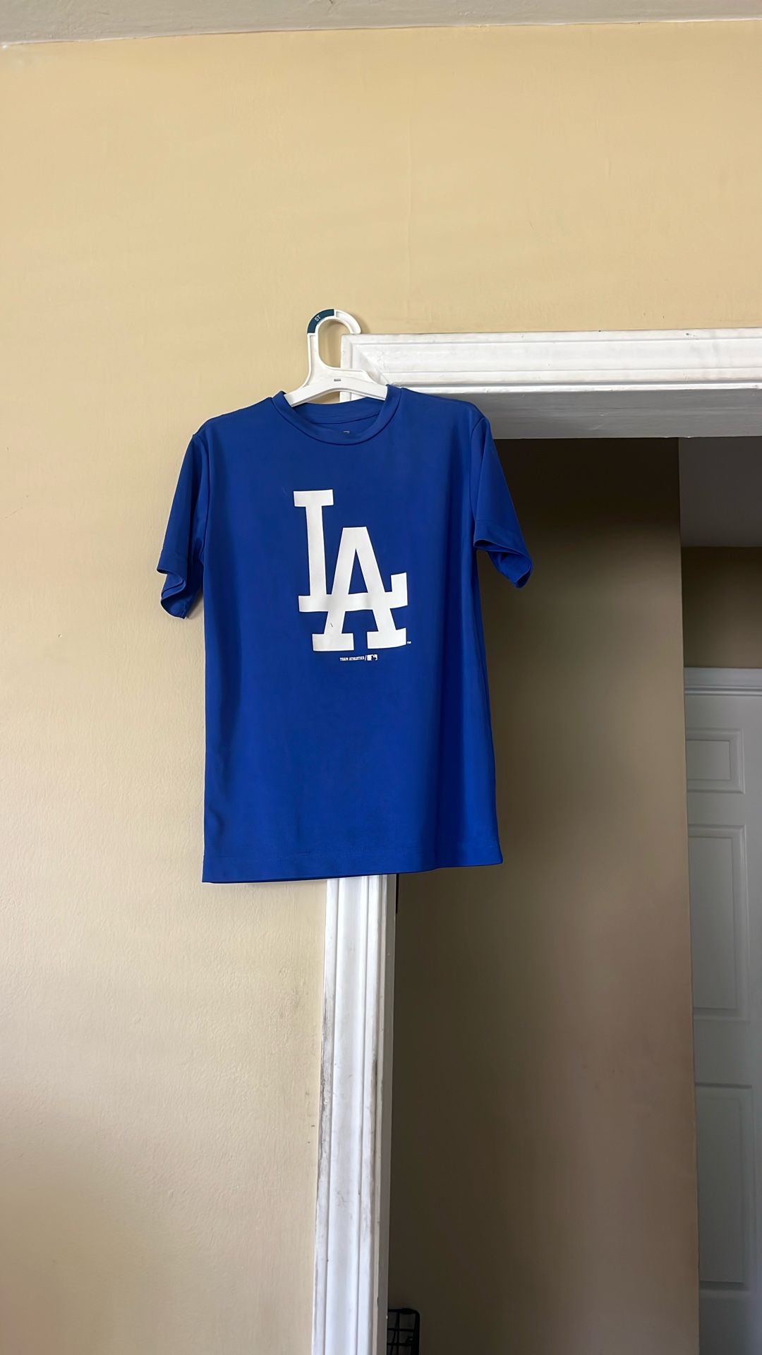 Blue LA Shirt Size S-P 6/7On Boys No Ripped No No Stains Look Like New