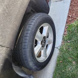 2007-13 Chevy Tahoe Rims And Tires 