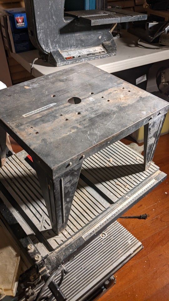 Portable router table
