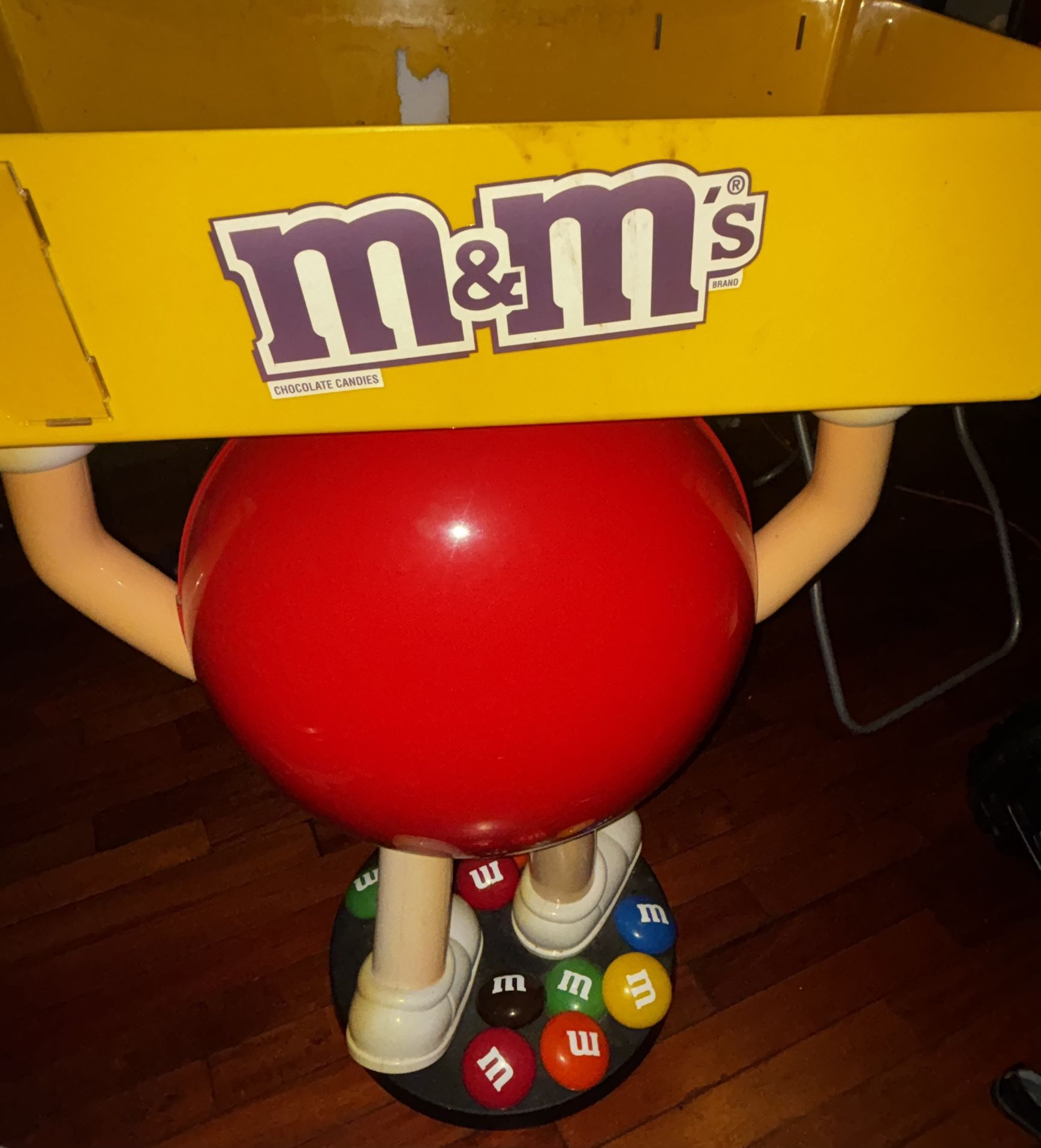 Vintage M&M stand