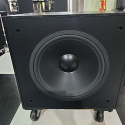 Energy ES 12 150 watts RMS 600 Watt peak 12"  Subwoofer. Made in Canada. Very nice sound sound excellent condition, will test before you buy.
