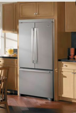 Viking Refrigerator – Stainless Steel – Excellent Working ConditionPrice: $550 (or best offer)