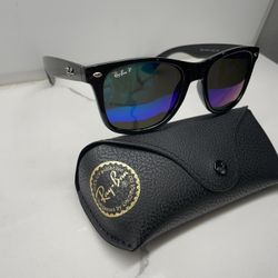 RayBan Wayfarer Polarized Sunglasses - Brand New