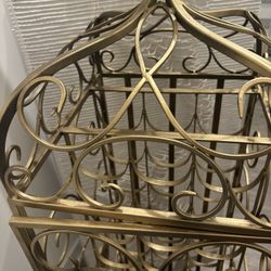 Gorgeous!! One  of  Gold Wine Rack