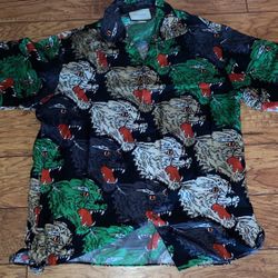 Gucci Button Up Shirts for Sale in Passaic, NJ - OfferUp