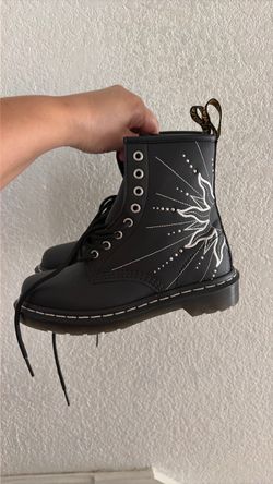 NEW Dr. Martens 1460 Black Embroidered Boots