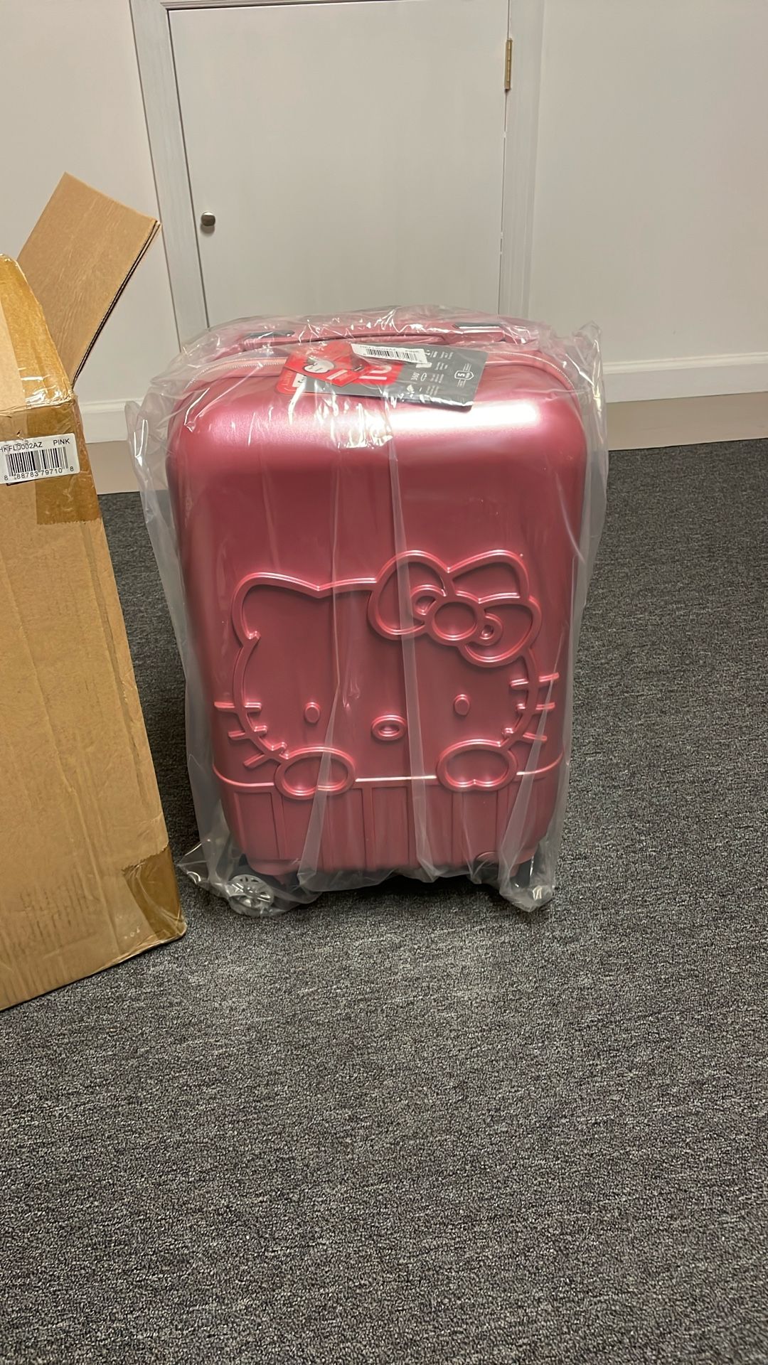Hello Kitty Carry On Suitcase