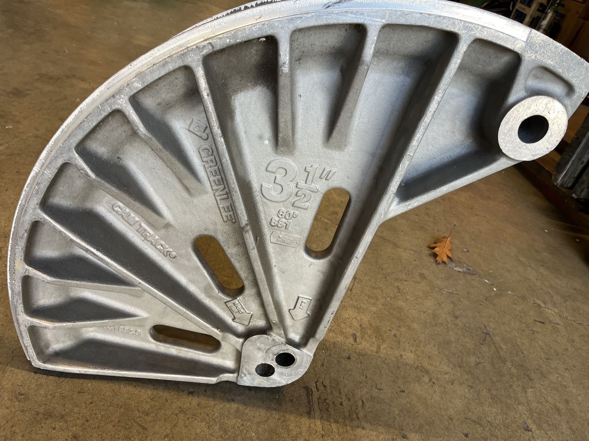 3-1/2" One Shot Bending Shoe