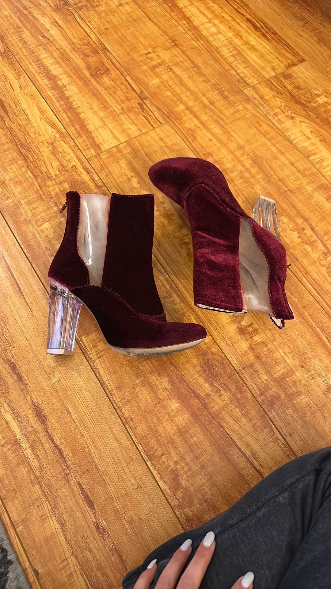 Burgundy Boots 7.5M 