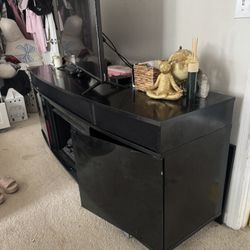 BLACK TV STAND 