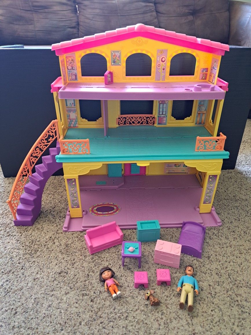 Talking And Foldable Dora House