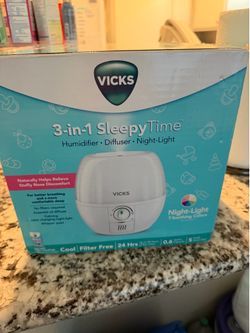 Vicks 3-in-1 SleepyTime Humidifier, Diffuser, and NightLight