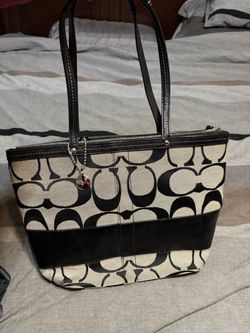 Like new Coach handbag