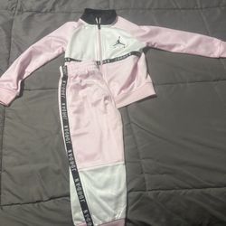 Size 3T Pink Jordan sweatsuit 