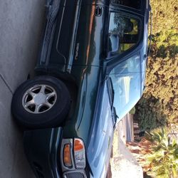 2004 GMC Yukon