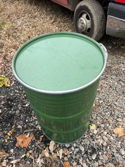 55 Gallon Barrels/ Drum