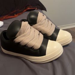 Rick Owen’s Low Top Thick Laces