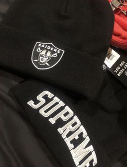 SUPREME RAIDERS BEANIES