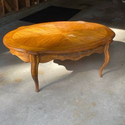 Drexel Cabernet II coffee table