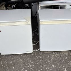 Mini Refrigerator 30$ For Each