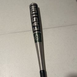 EASTON MAGNUM YOUTH BASEBALL BAT, MDL: LK8, 27" / 20 OZ