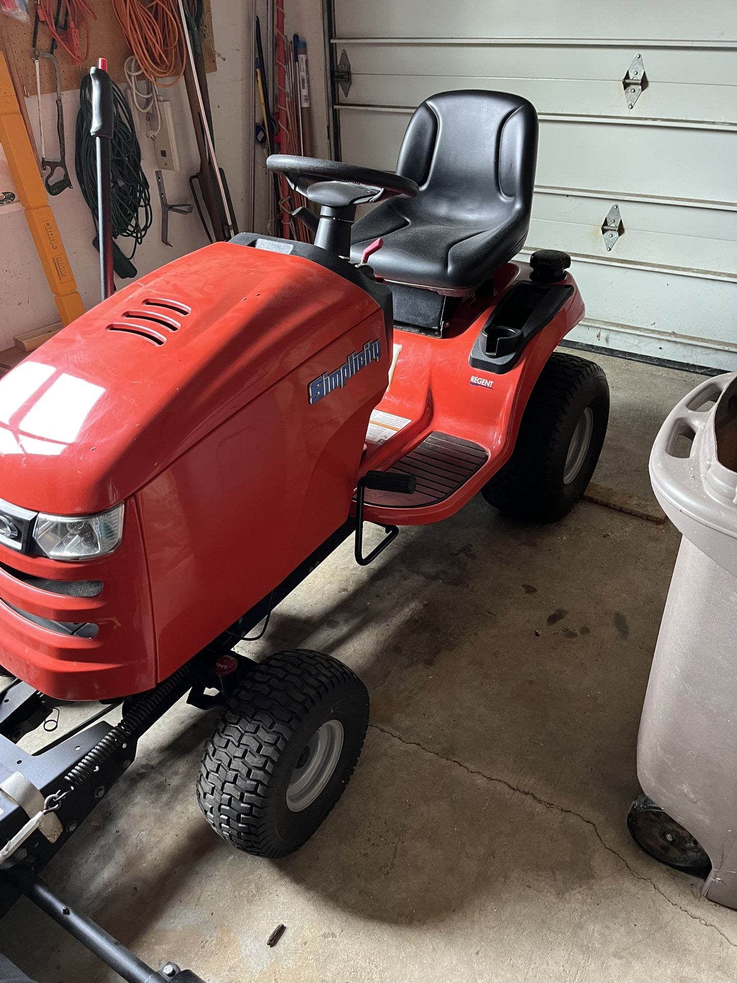 Simplicity Regent Tractor with Snowblower attachment Model #(contact info removed)-00